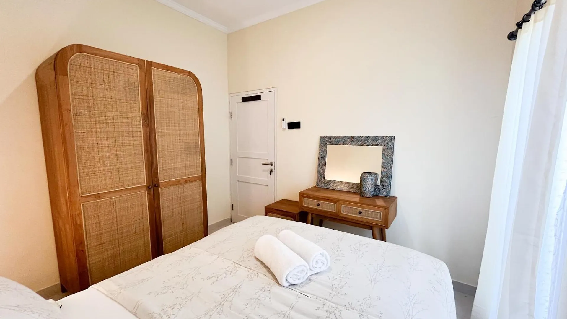Sandra House Ungasan  Holiday home